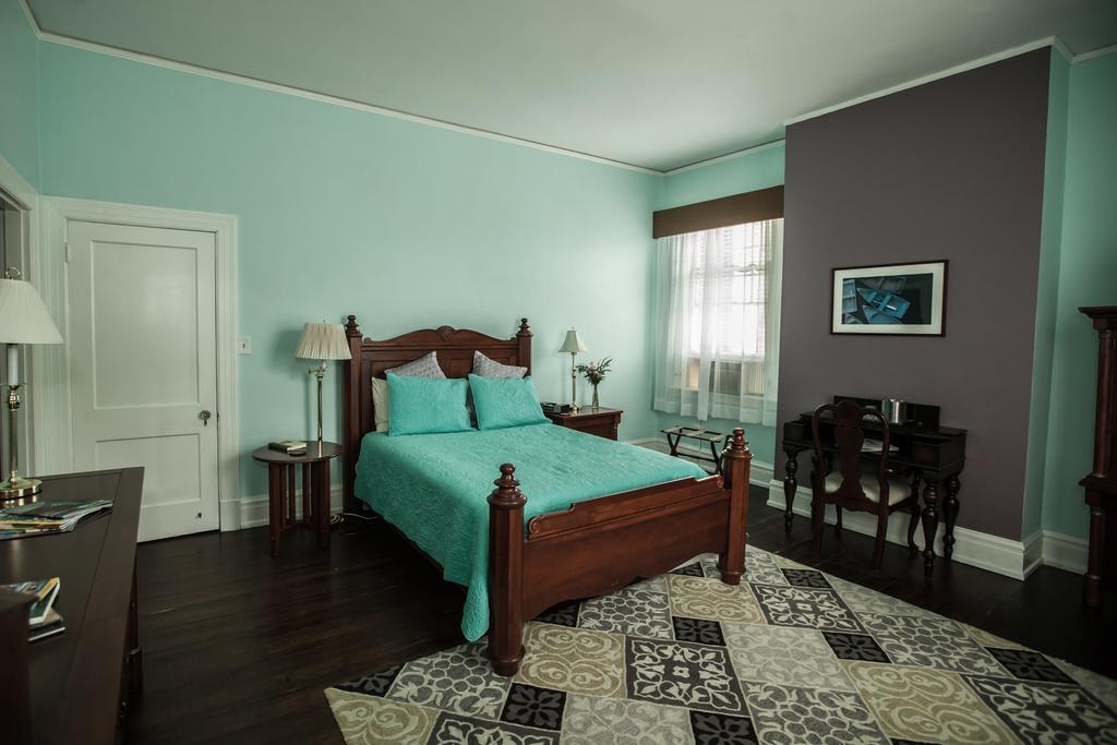 Morehead Manor Bed And Breakfast Durham Exterior foto